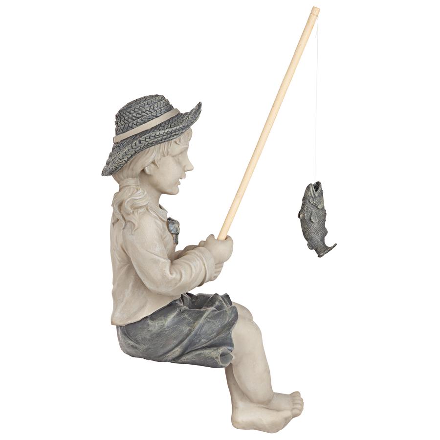 Nellie's Big Catch Fisherwoman Statue: Medium