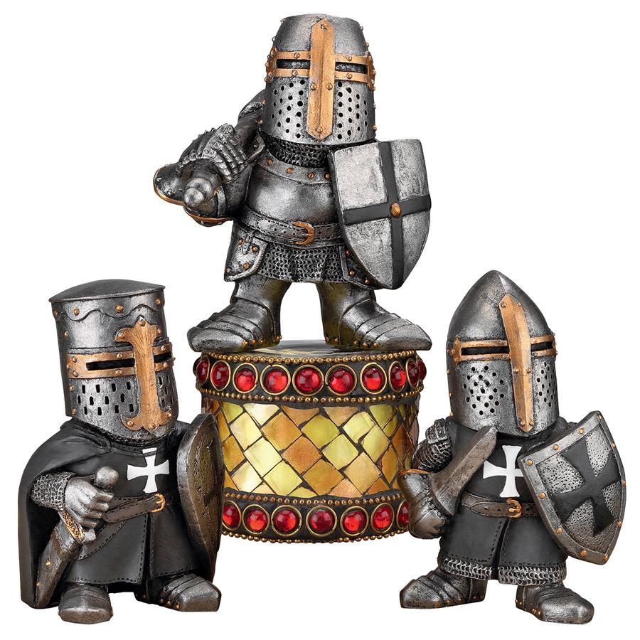 Wee Medieval Crusader Knights of the Gothic Realm Statue Set