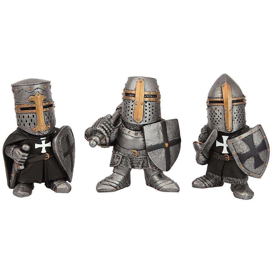 Wee Medieval Crusader Knights of the Gothic Realm Statue Set