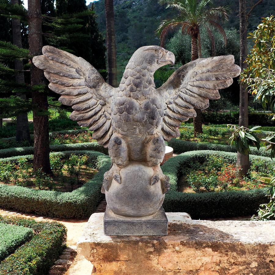 Memorial of Courage Eagle Architectural Artifact Statue