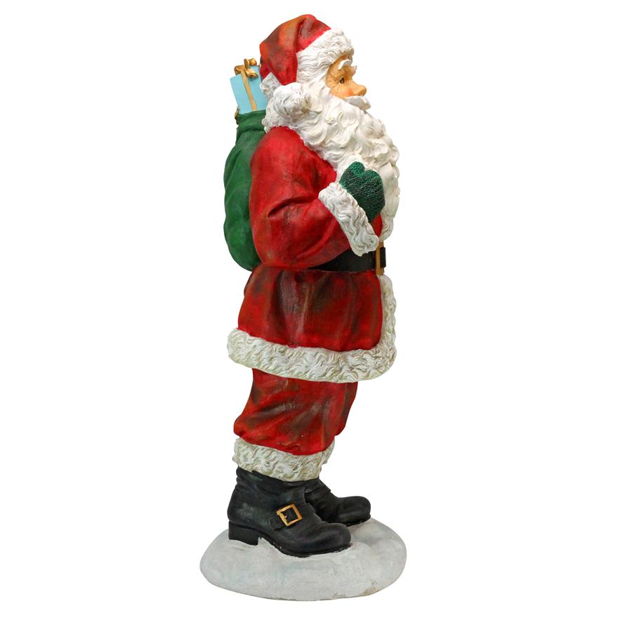 A Visit from Santa Claus Holiday Statue