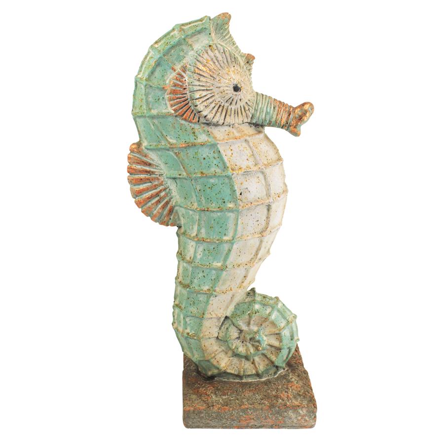 Sea Biscuit Seahorse Marine Fish Family Statue Collection: Medium