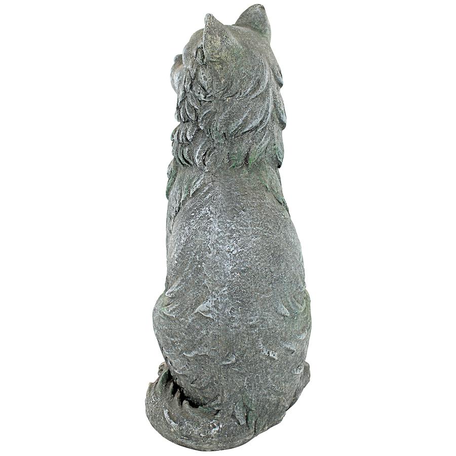 King Olav V Norwegian Forest Cat Statue: Each