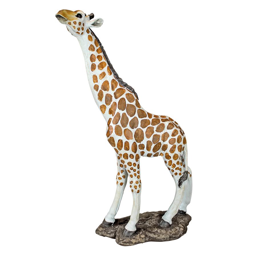 Gerard the Giraffe Sculpture