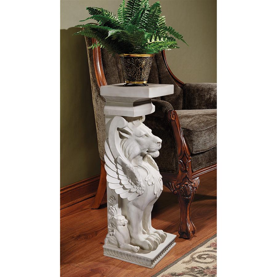 Trapezophoron Sculptural Winged Lion Pedestal: Each