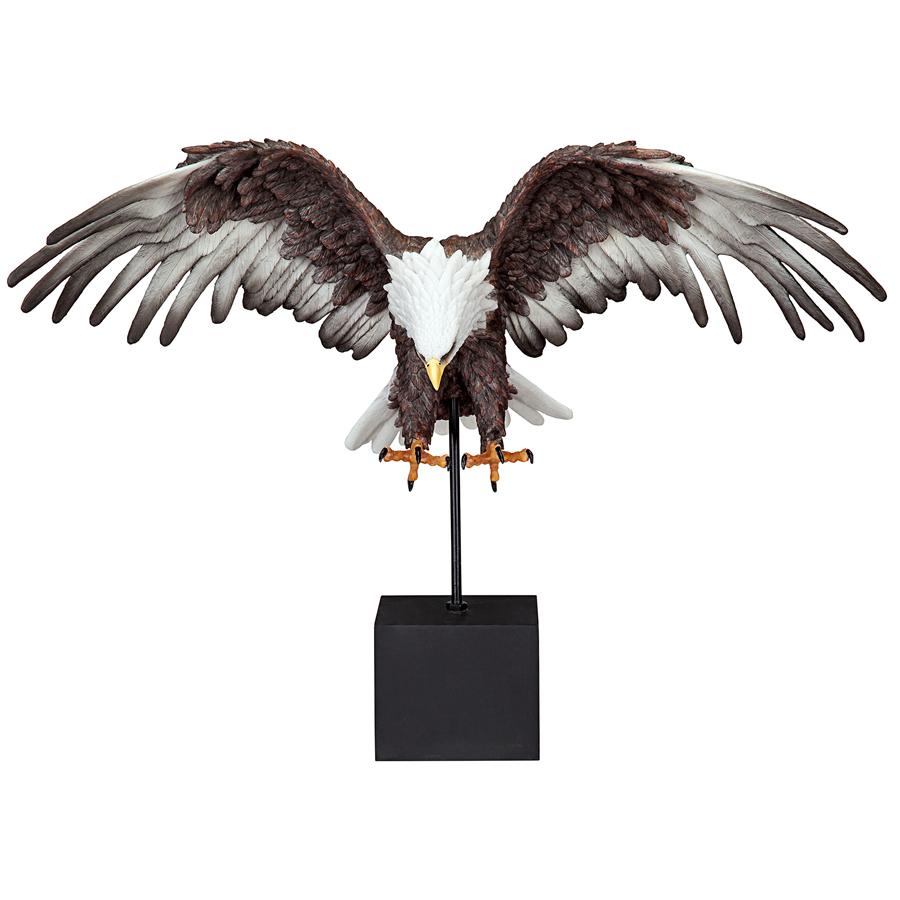Freedom s Flight American Bald Eagle Statue