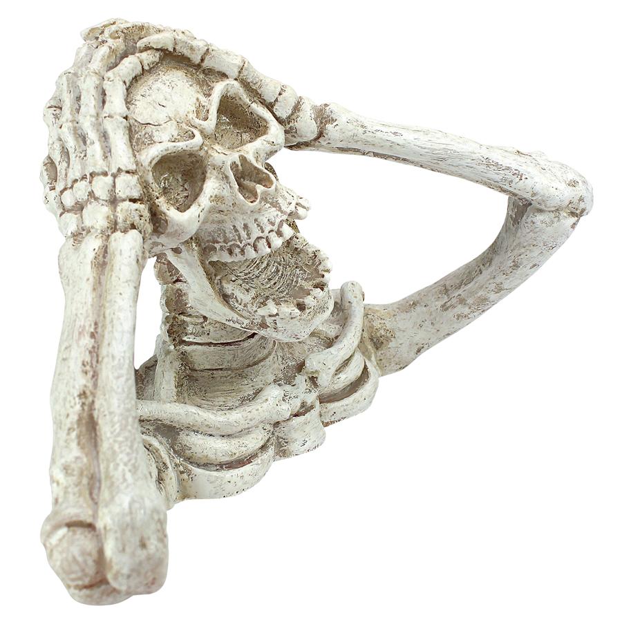 Shriek, the Skeleton Statue: Medium