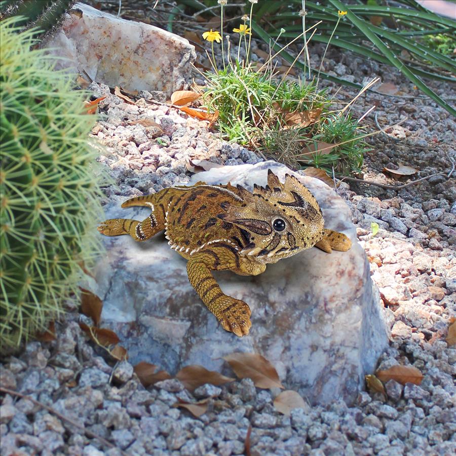 Horny Toad Lizard Statue