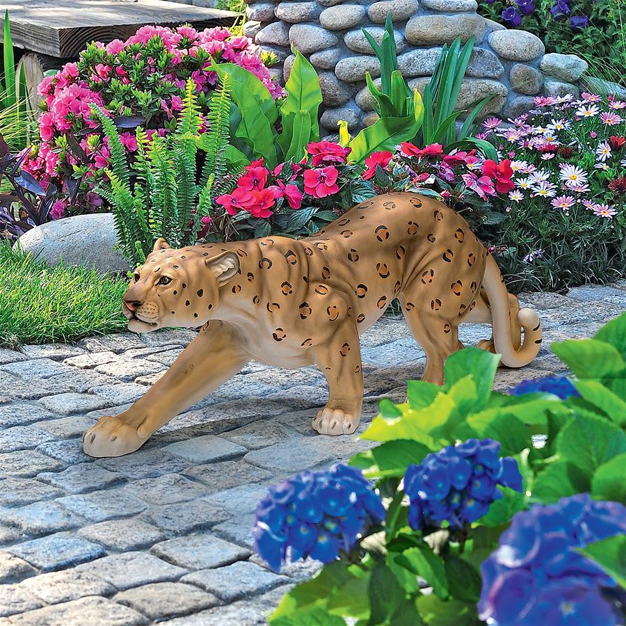 Silent Pursuer Spotted Leopard Garden Statue