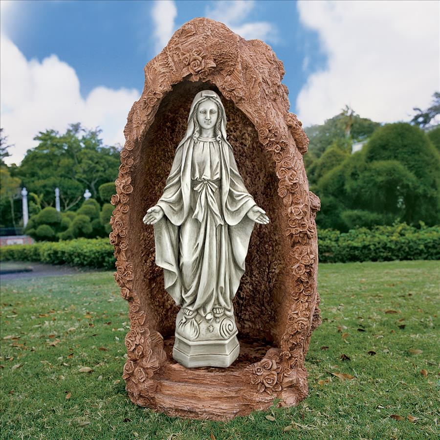 Madonna of Notre Dame Garden Statue: Large