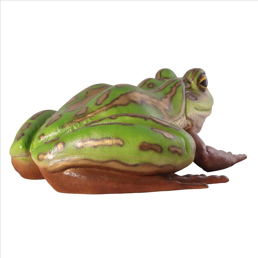 The Pine Barrens Giant Garden Tree Frog Statue