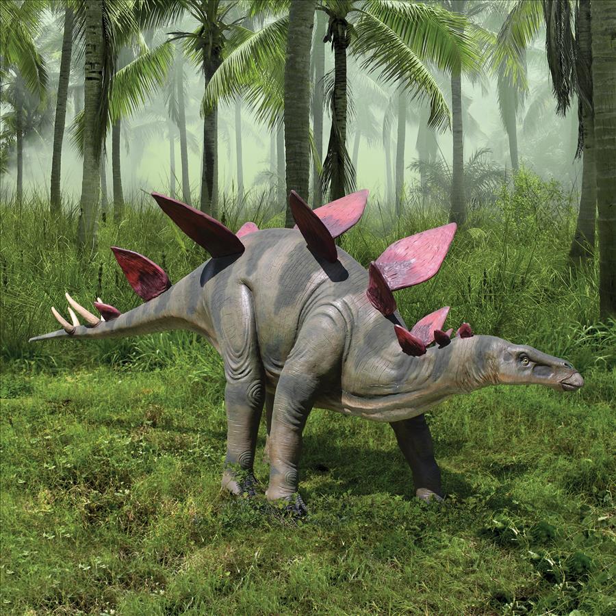 Jurassic-Sized Stegosaurus Dinosaur Statue