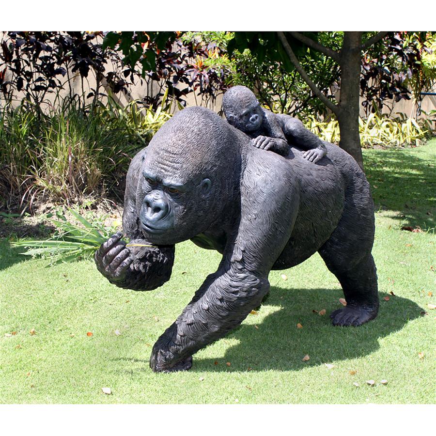 The Lowland Gorillas Mother & Child Great Ape Statue