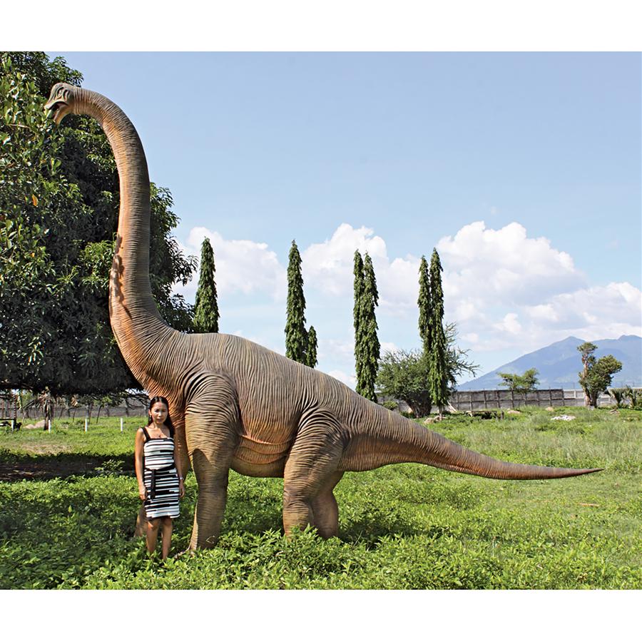 Jurassic-Sized Brachiosaurus Dinosaur Statue