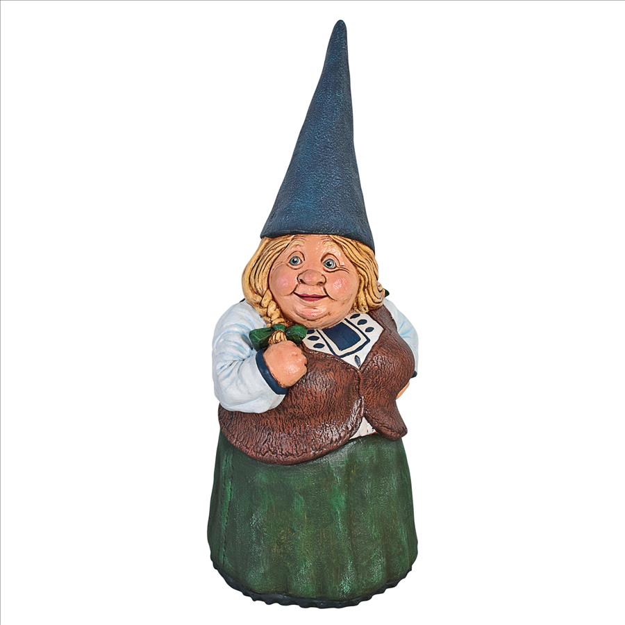 Mother Dagmar, Matriarch of the Gnome Clan