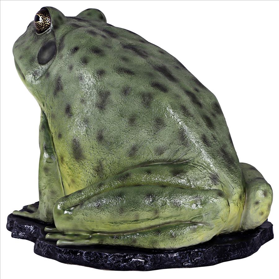 Great Green Barred Frog Statue