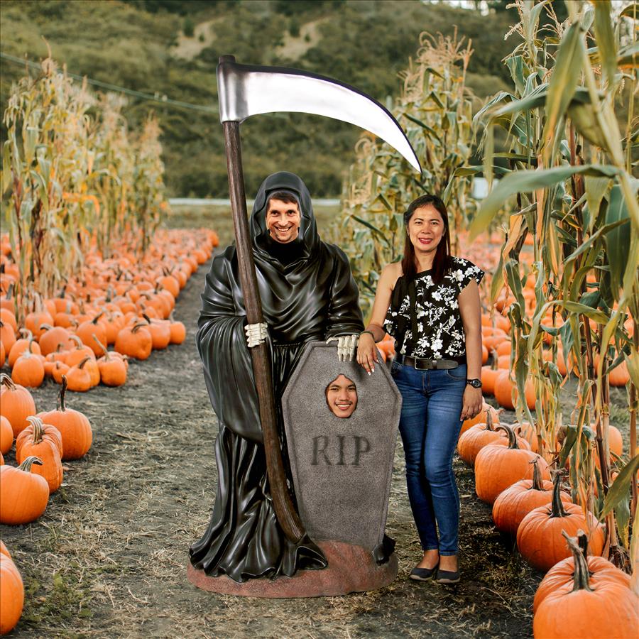 Halloween Grim Reaper Graveyard Ghoul Photo Op Life-Size Statue