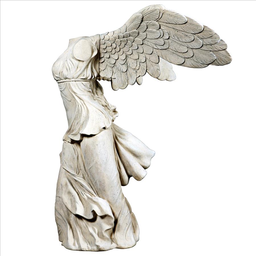 Nike of Samothrace Statue: Grande