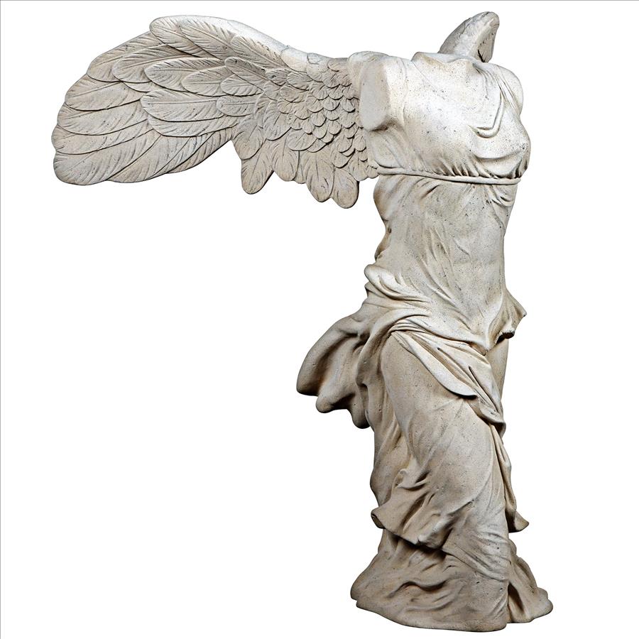 Nike of Samothrace Statue: Grande