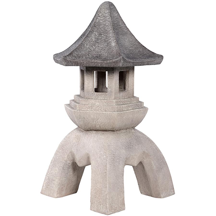 Asian Temple Pagoda Lantern Statue: Giant