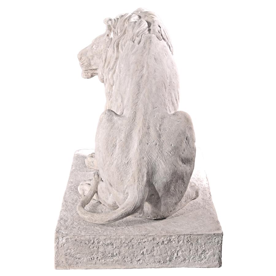 Kingsbury Garden Giant Lion Sentinel Statues: Looking Right