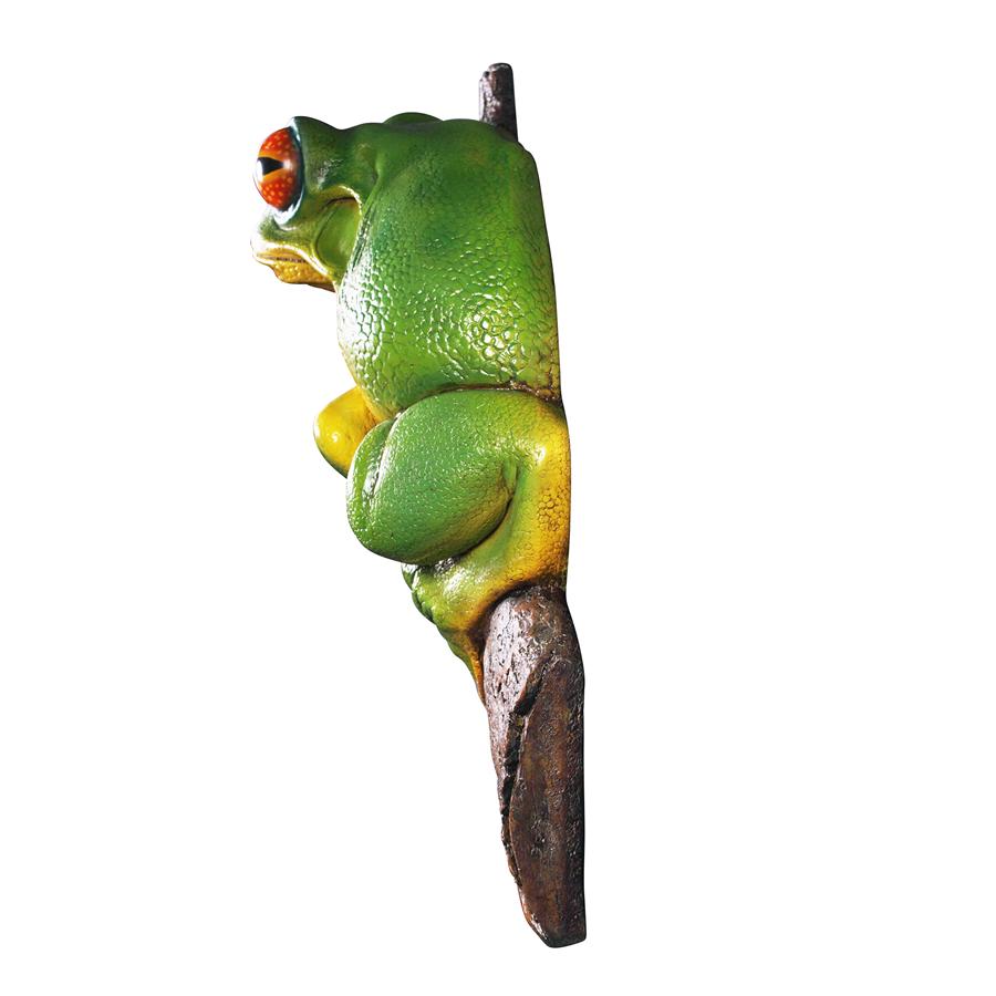 Red-Eyed Tree Frog Garden Statue