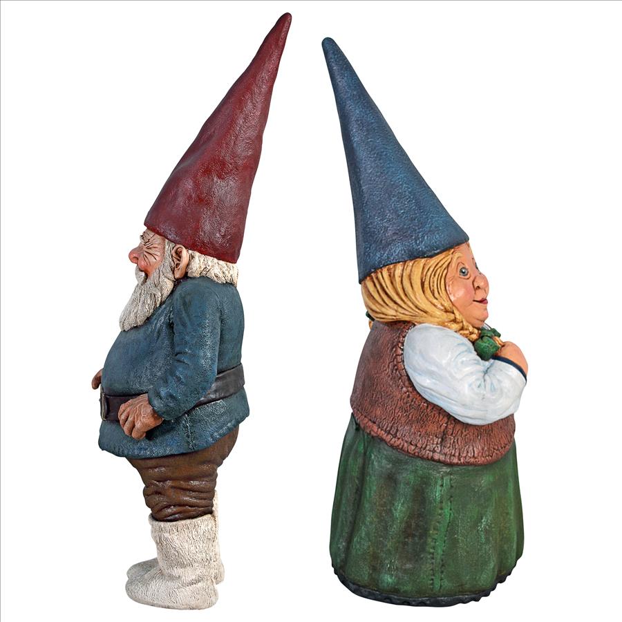 Mother Dagmar & Father Friedmann Garden Gnome Statue Set