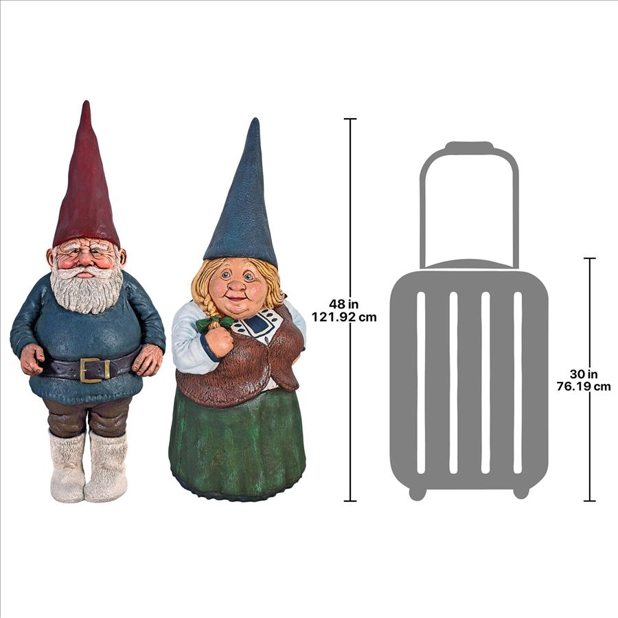 Mother Dagmar & Father Friedmann Garden Gnome Statue Set