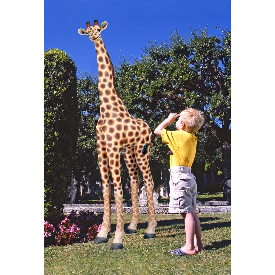 Mombasa the Garden Giraffe Statue