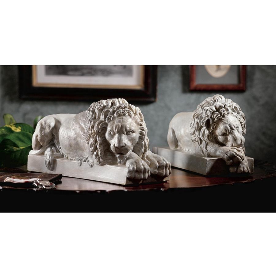 Lions from the Vatican Statue Set