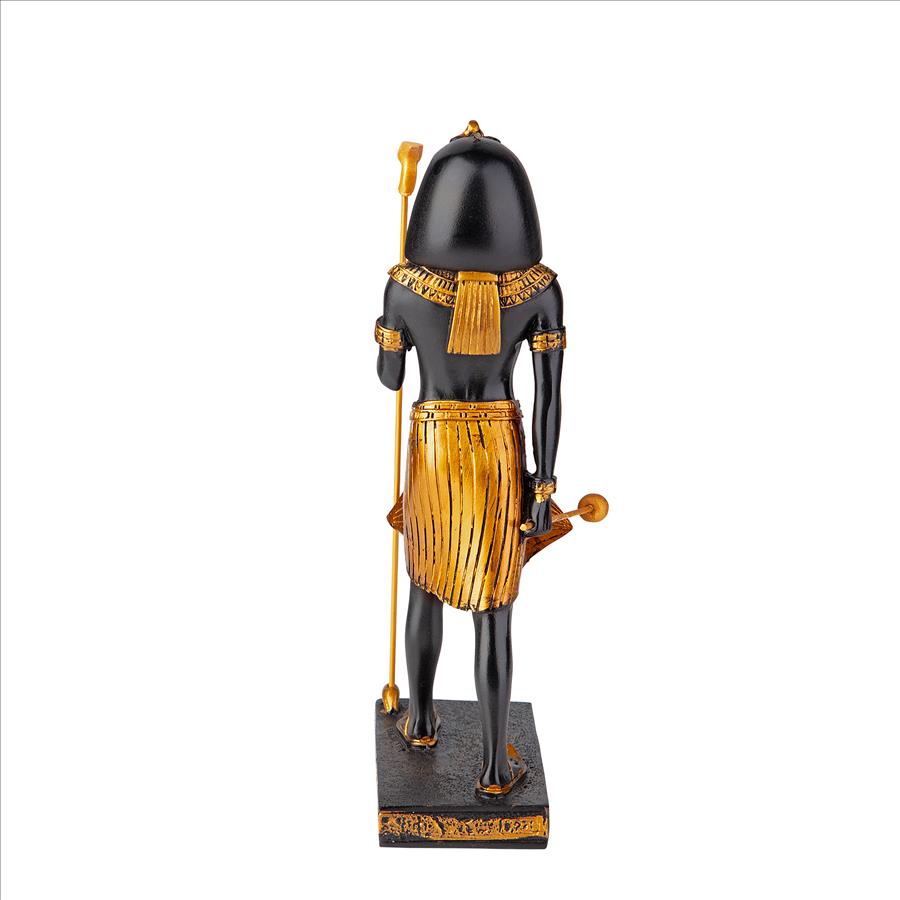 Tutankhamen, Pharaoh of the Egyptian Realm Statue