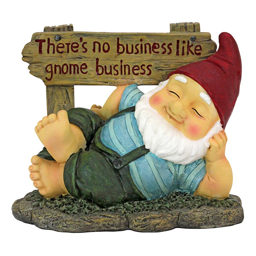 Irving Gnomlin Resting on His Laurels Garden Gnome Statue