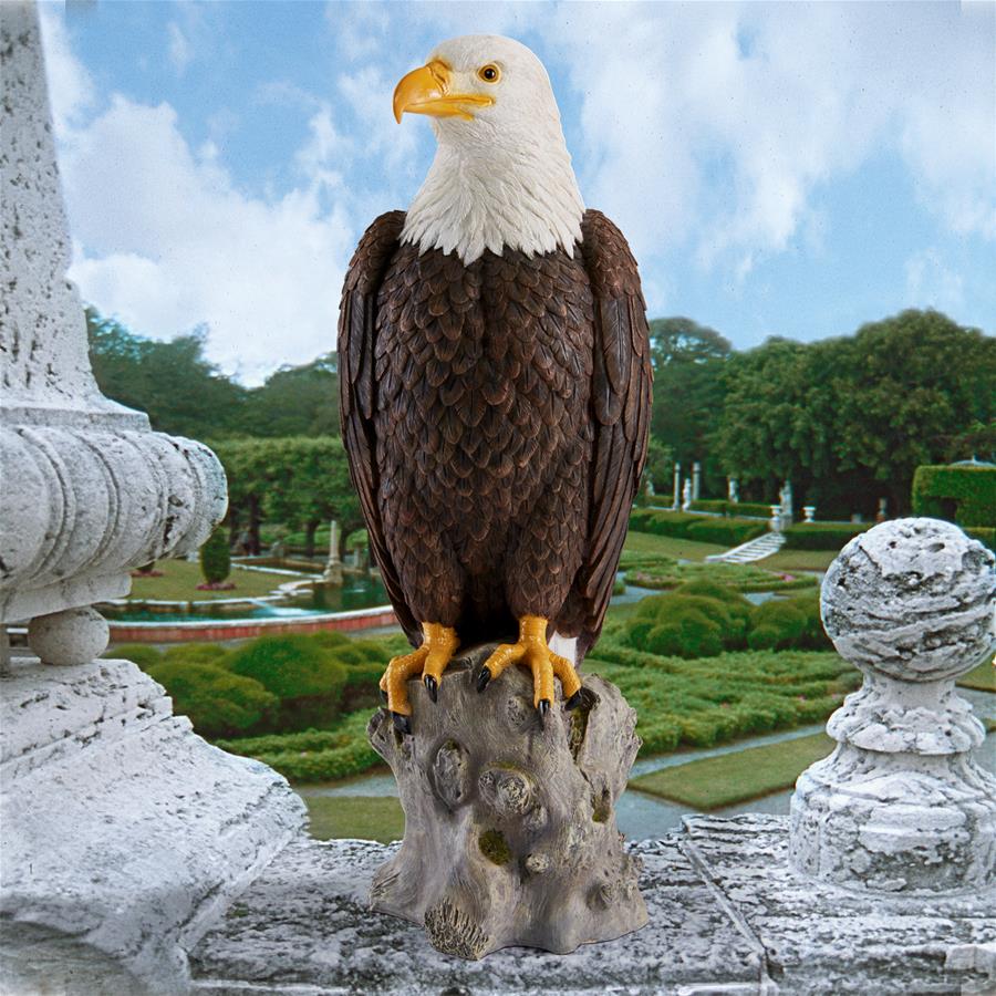 Majestic Mountain Eagle Garden Statue