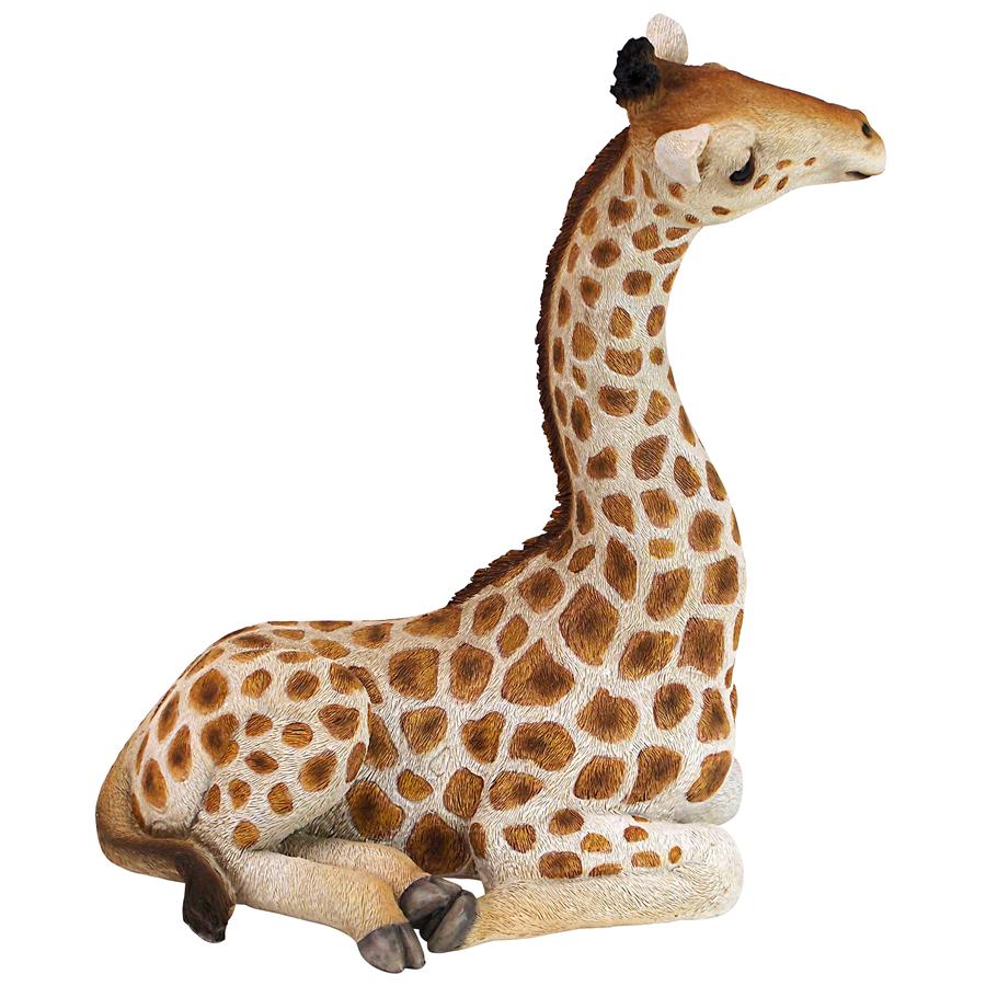 Zari the Resting Giraffe Statue: Medium