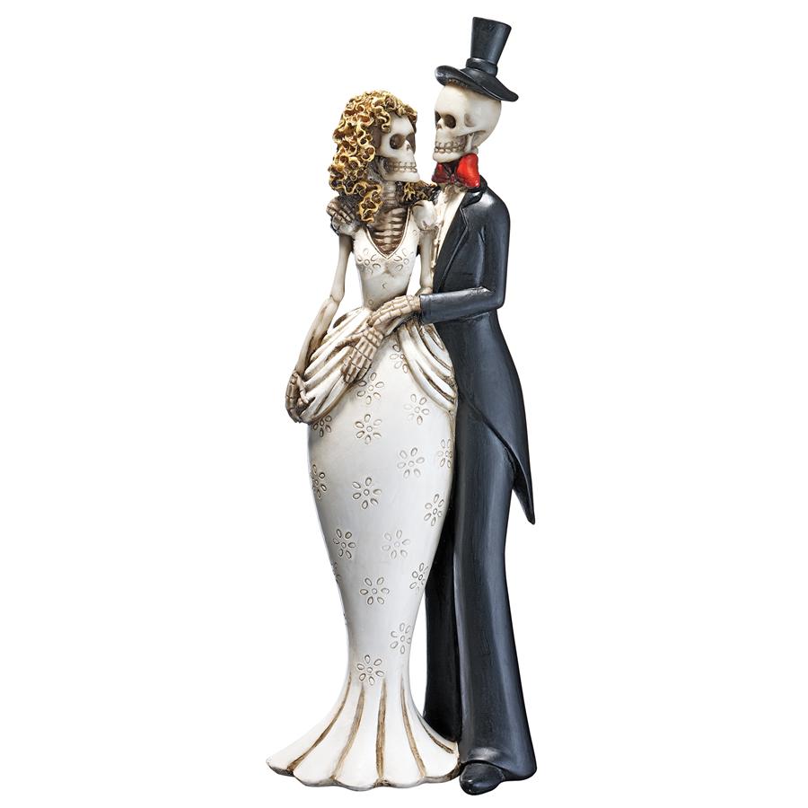Day of the Dead Skeleton Bride and Groom Statue