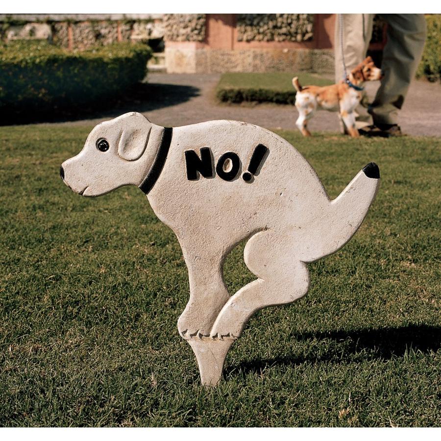 No Pausing Pooch Lawn Stake Sign: Large