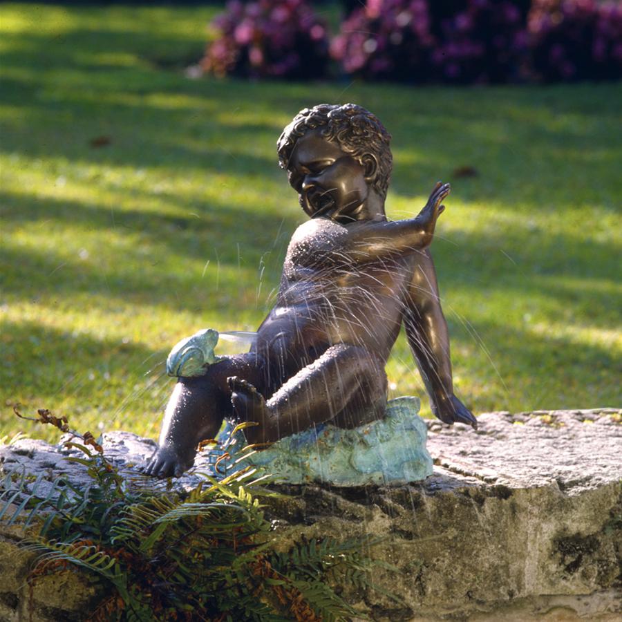 Child's Splashy Surprise: Spitting Frog Cast Bronze Garden Statue