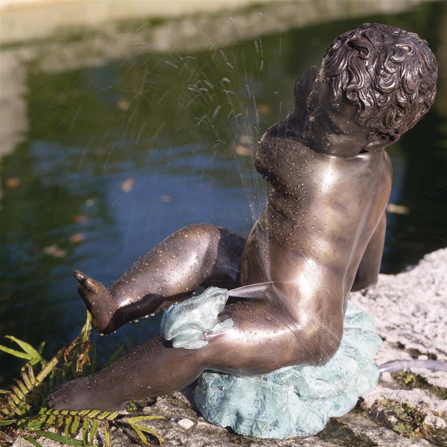 Child's Splashy Surprise: Spitting Frog Cast Bronze Garden Statue